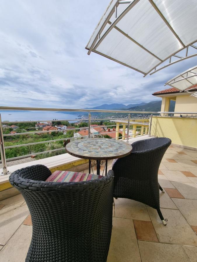 Kvarner Golden View Apartments 마툴지 외부 사진