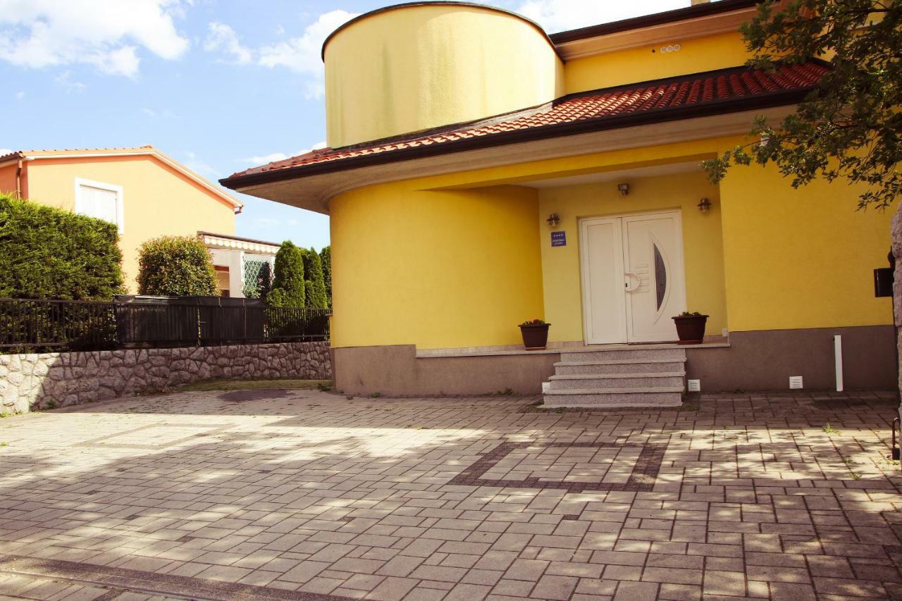 Kvarner Golden View Apartments 마툴지 외부 사진
